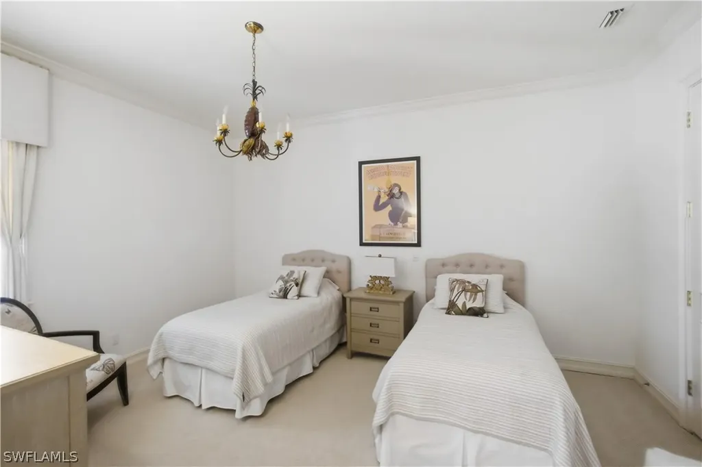 771 Brentwood Point Naples FL 34110