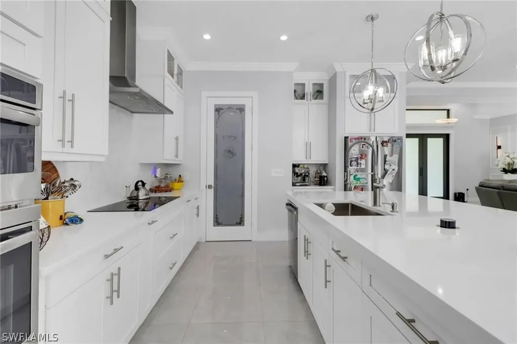 1086 21st Street SW Naples FL 34117