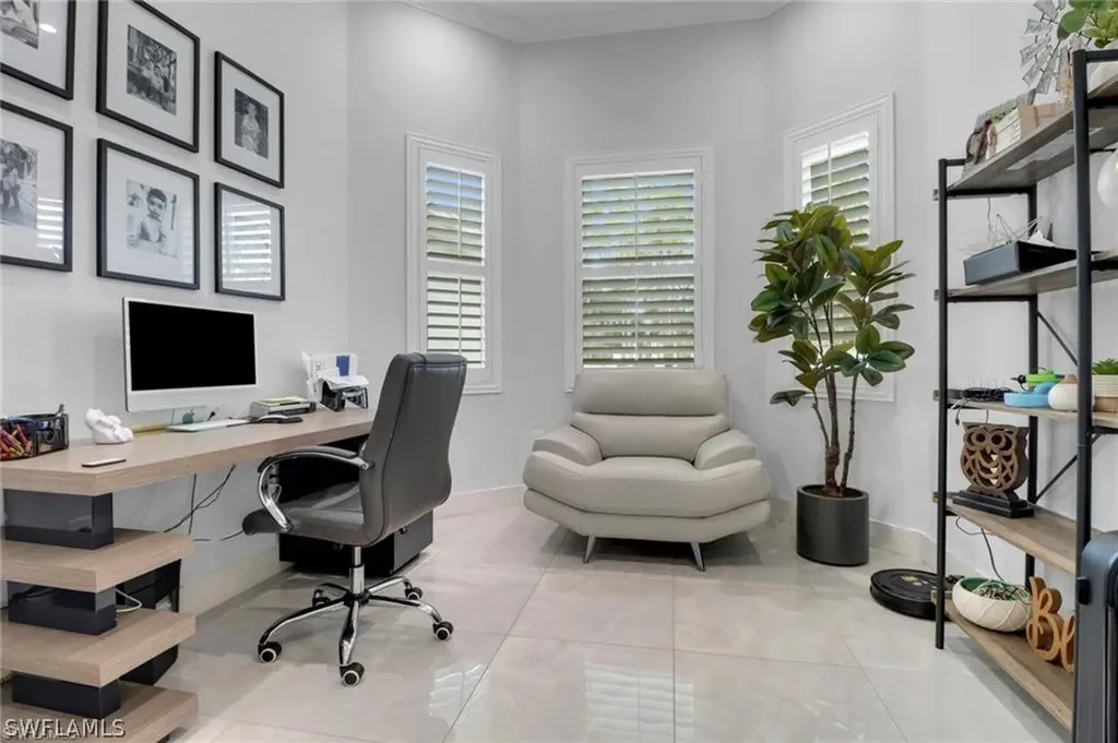 1086 21st Street SW Naples FL 34117