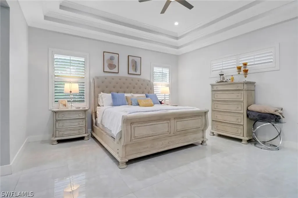 1086 21st Street SW Naples FL 34117