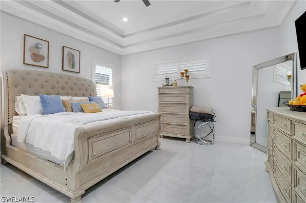 1086 21st Street SW Naples FL 34117