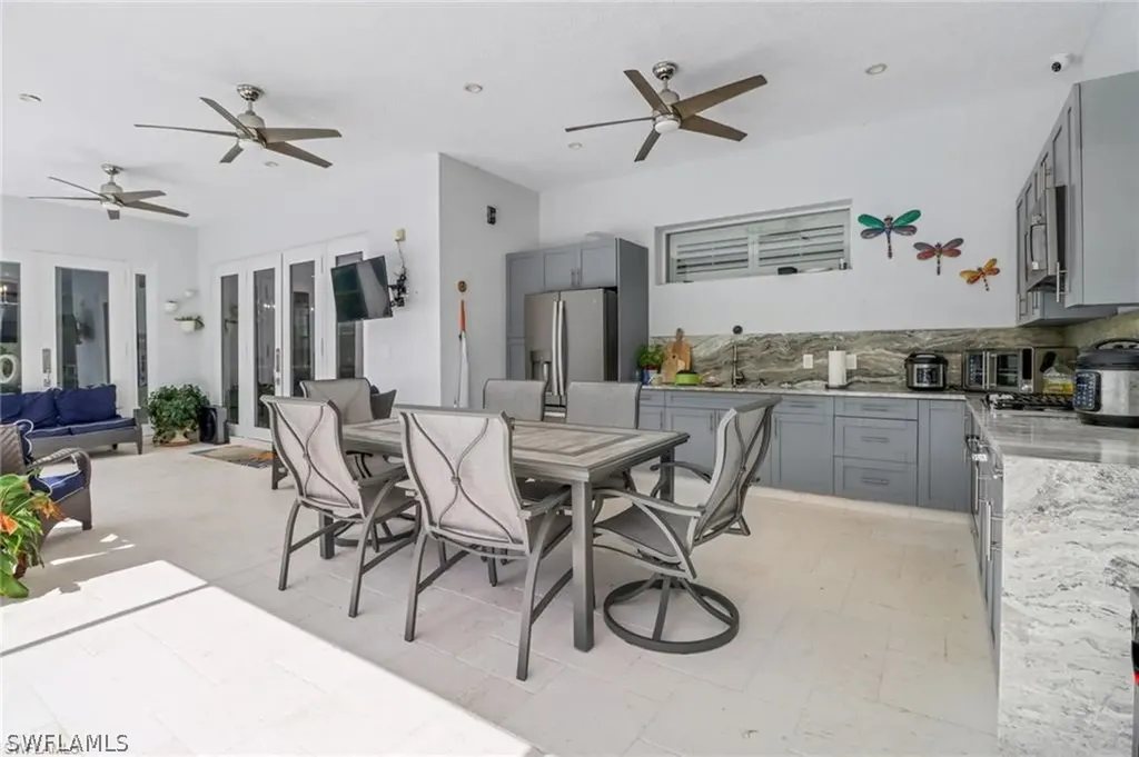 1086 21st Street SW Naples FL 34117