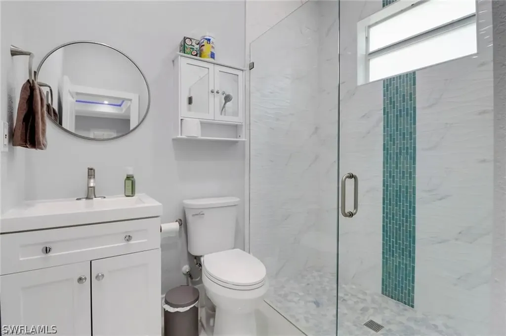 1086 21st Street SW Naples FL 34117