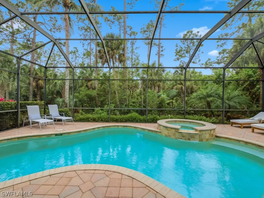 18091 Lagos Way Naples FL 34110
