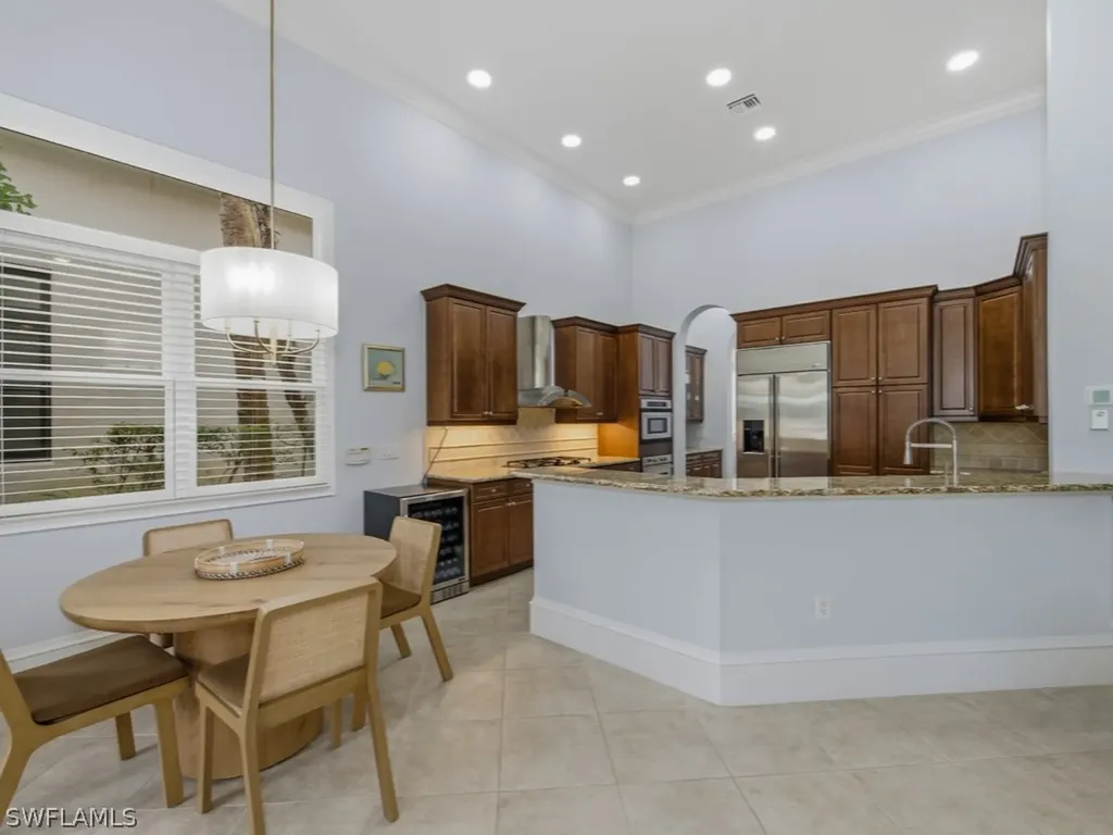 18091 Lagos Way Naples FL 34110