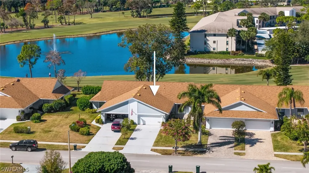 660 Kings Way Naples FL 34104