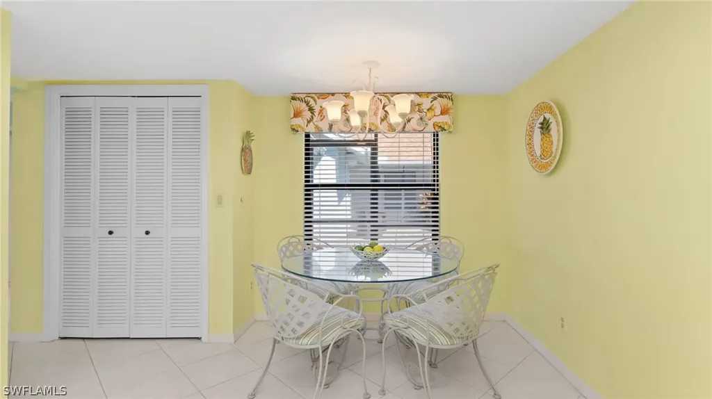 660 Kings Way Naples FL 34104