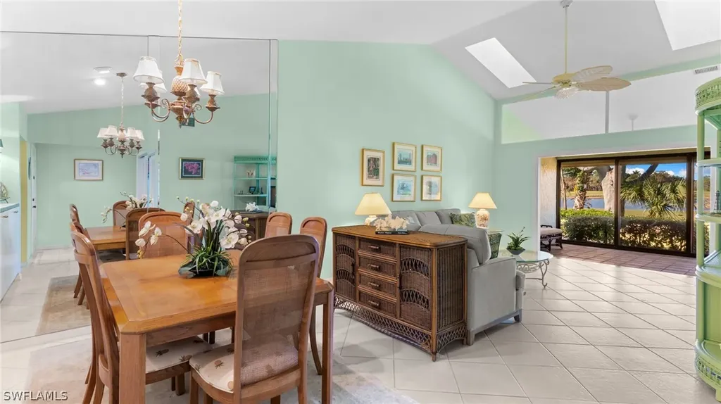 660 Kings Way Naples FL 34104