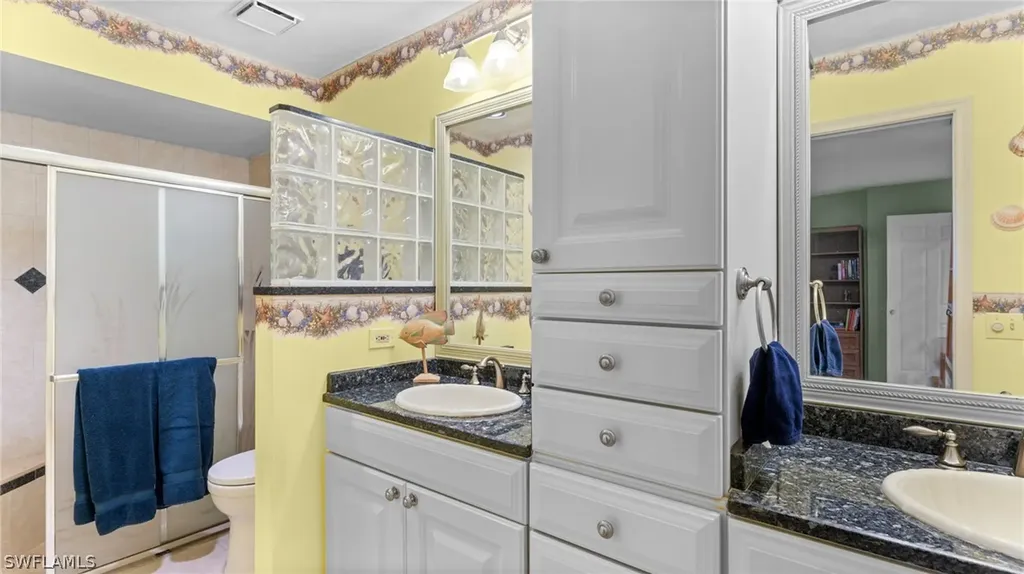 660 Kings Way Naples FL 34104