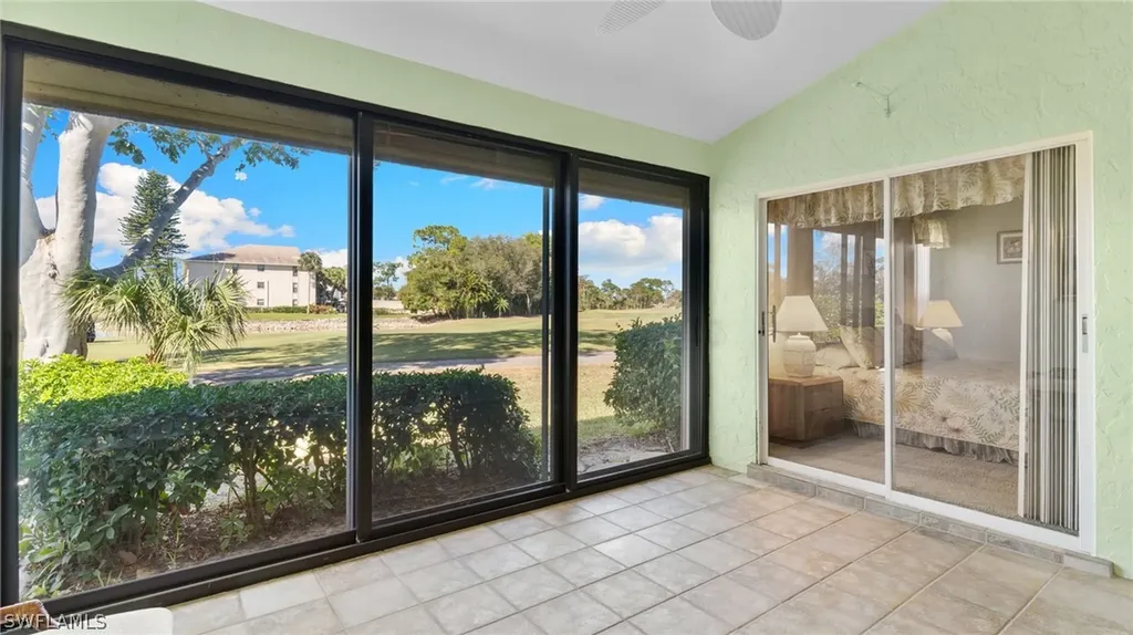 660 Kings Way Naples FL 34104