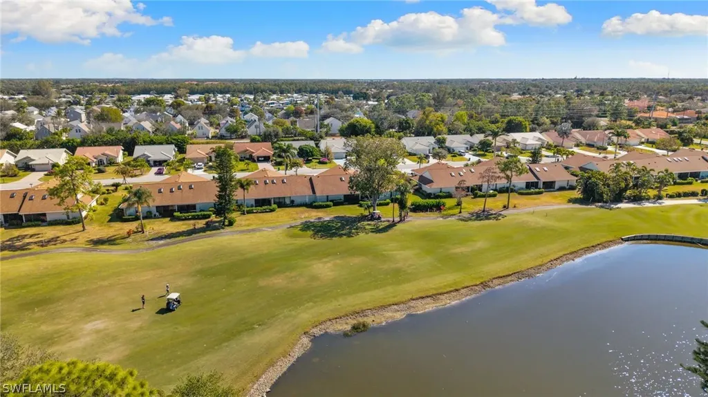 660 Kings Way Naples FL 34104