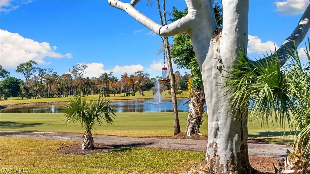 660 Kings Way Naples FL 34104