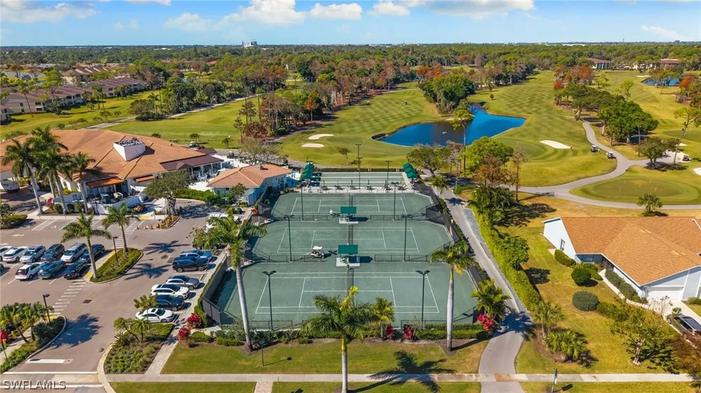 660 Kings Way Naples FL 34104