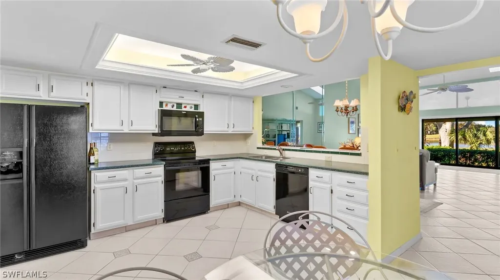 660 Kings Way Naples FL 34104