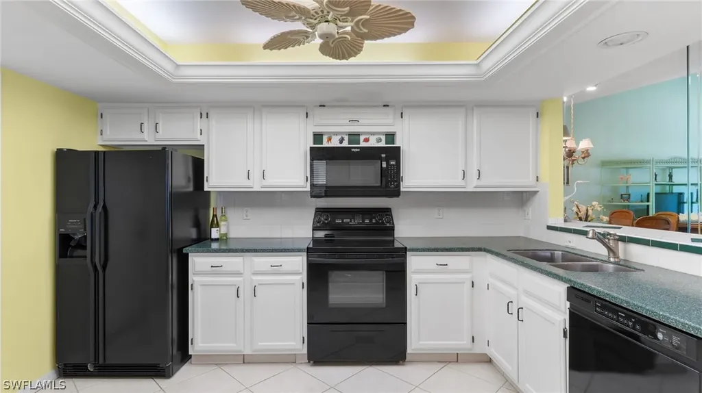 660 Kings Way Naples FL 34104