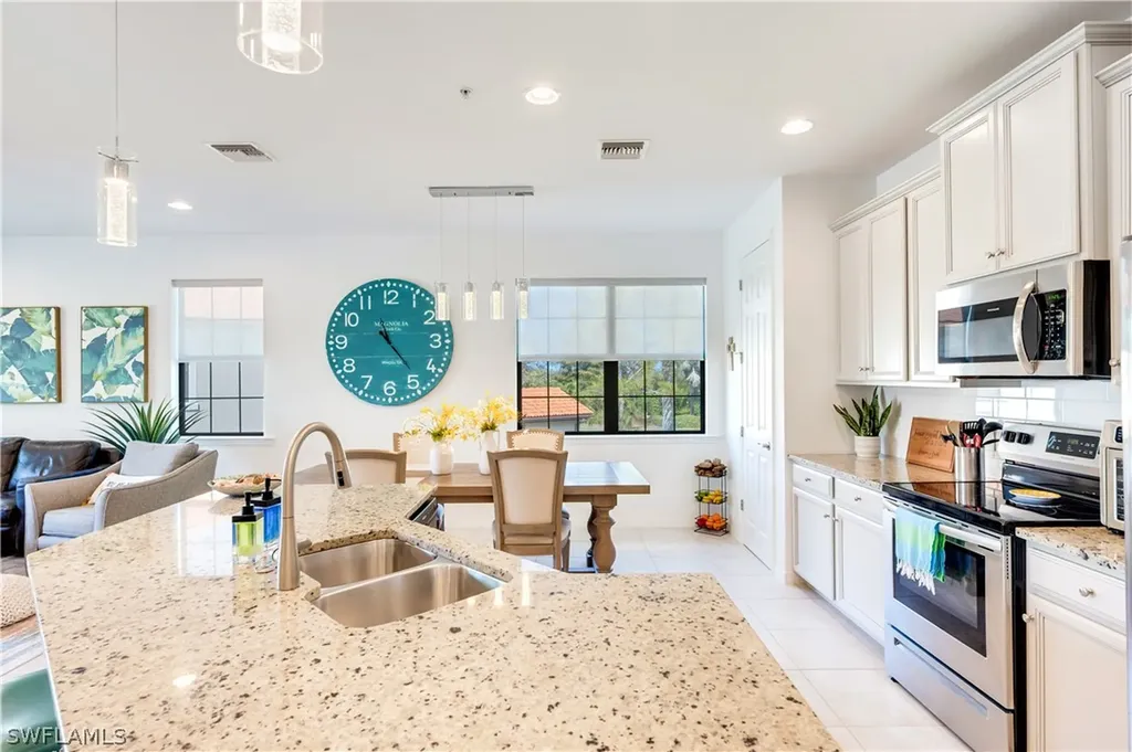 26131 Palace Lane Bonita Springs FL 34135