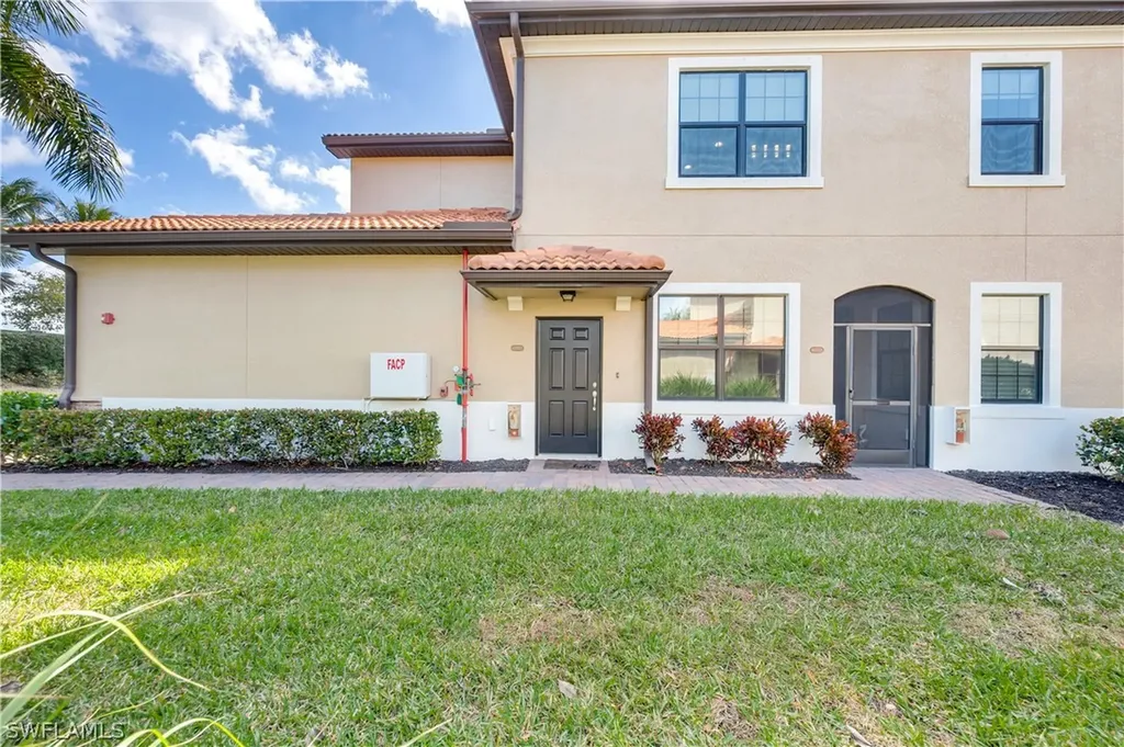 26131 Palace Lane Bonita Springs FL 34135