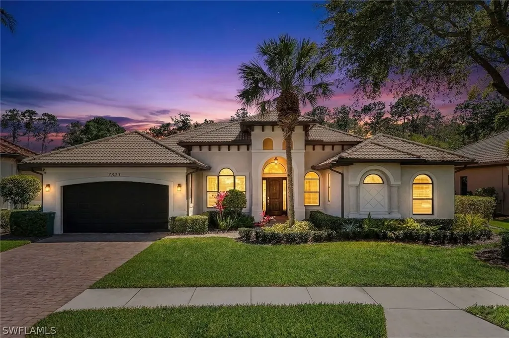 7323 Acorn Way Naples FL 34119