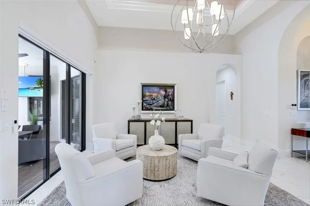 7323 Acorn Way Naples FL 34119
