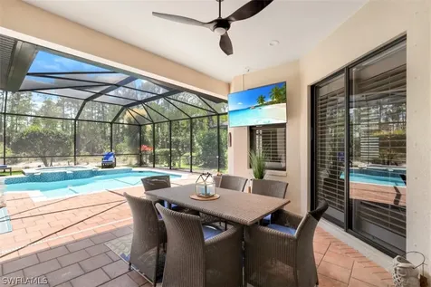7323 Acorn Way Naples FL 34119