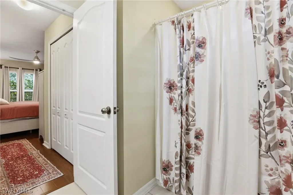 2207 NE 28th Street Cape Coral FL 33909