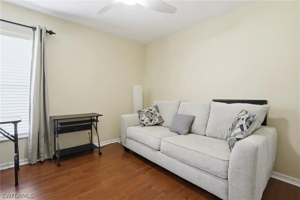 2207 NE 28th Street Cape Coral FL 33909