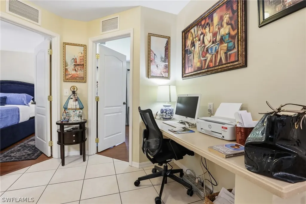 2207 NE 28th Street Cape Coral FL 33909