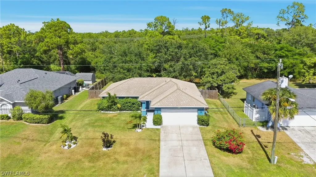 2207 NE 28th Street Cape Coral FL 33909