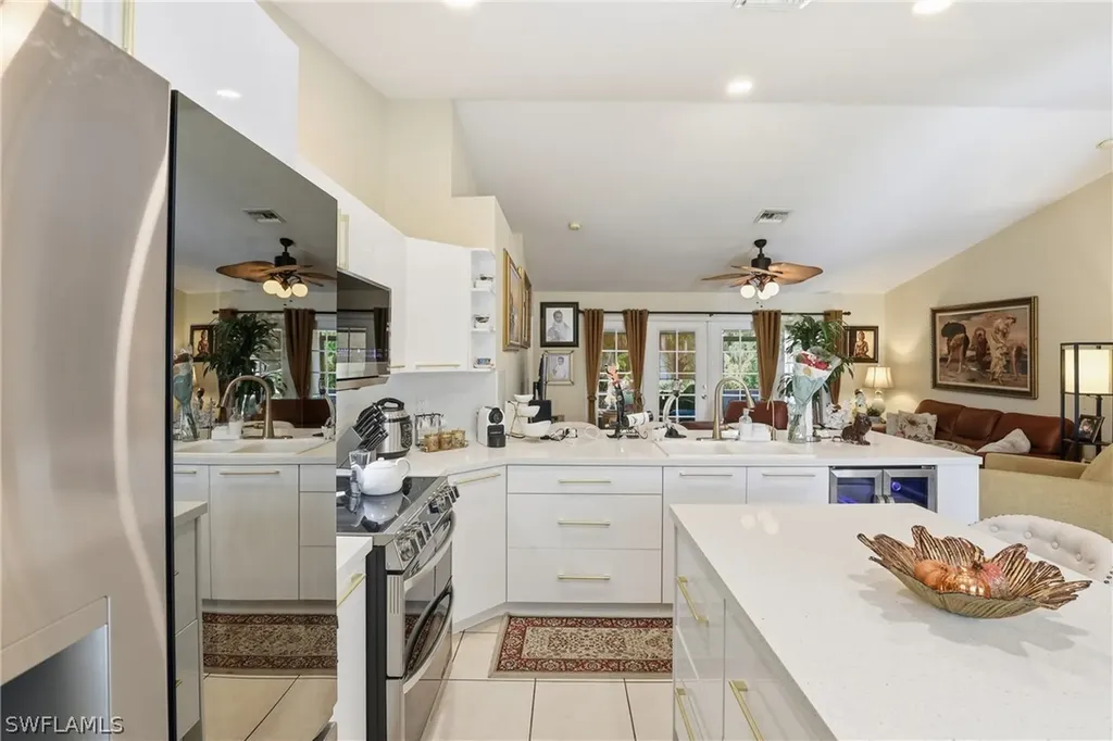 2207 NE 28th Street Cape Coral FL 33909