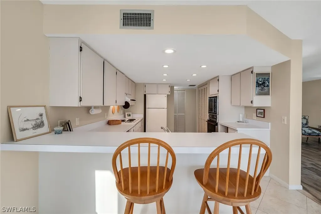 881 Panama Court Marco Island FL 34145