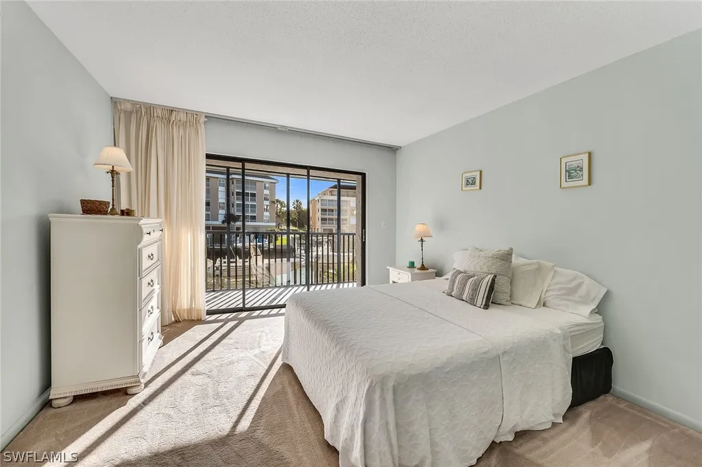 881 Panama Court Marco Island FL 34145