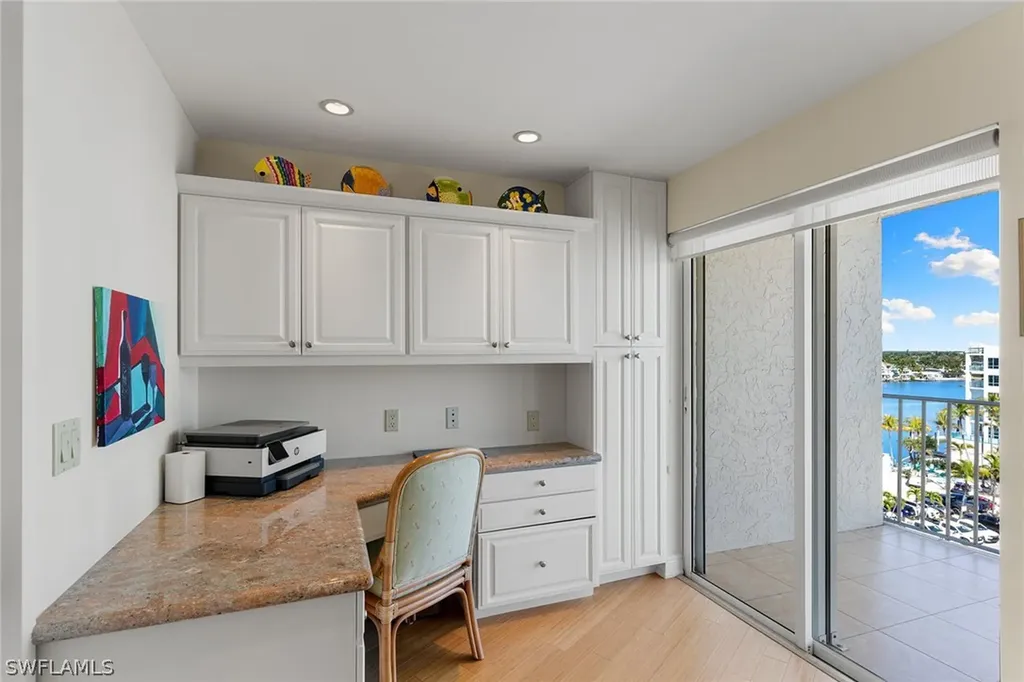 9051 Gulf Shore Drive Naples FL 34108