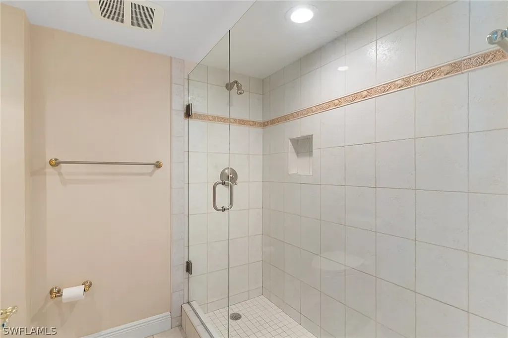 9051 Gulf Shore Drive Naples FL 34108