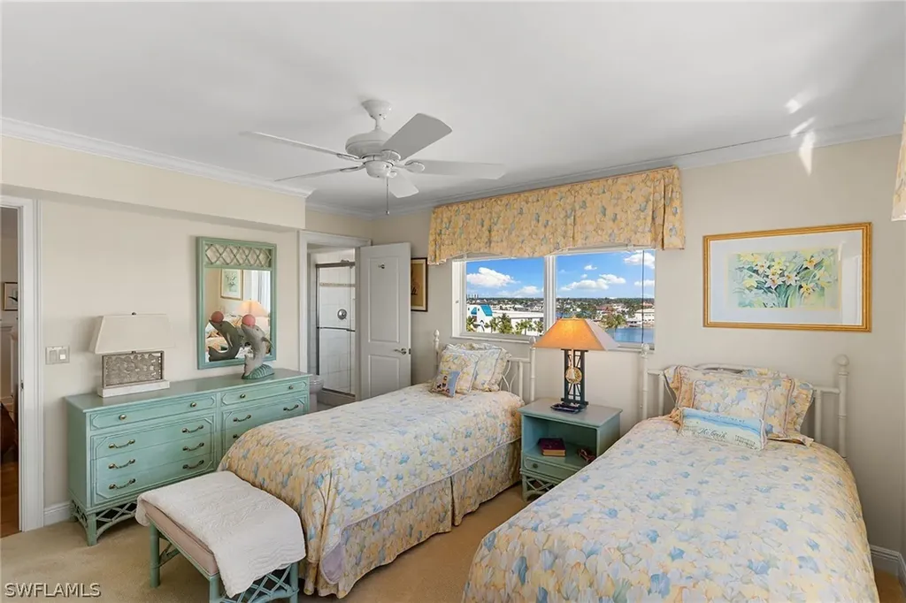 9051 Gulf Shore Drive Naples FL 34108