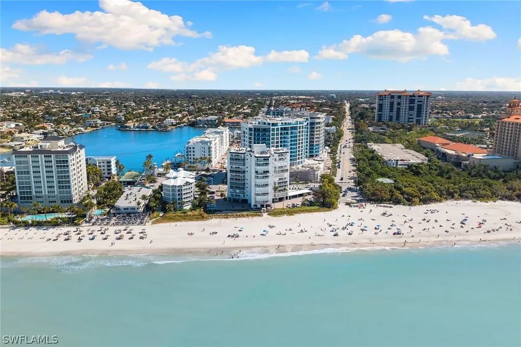 9051 Gulf Shore Drive Naples FL 34108