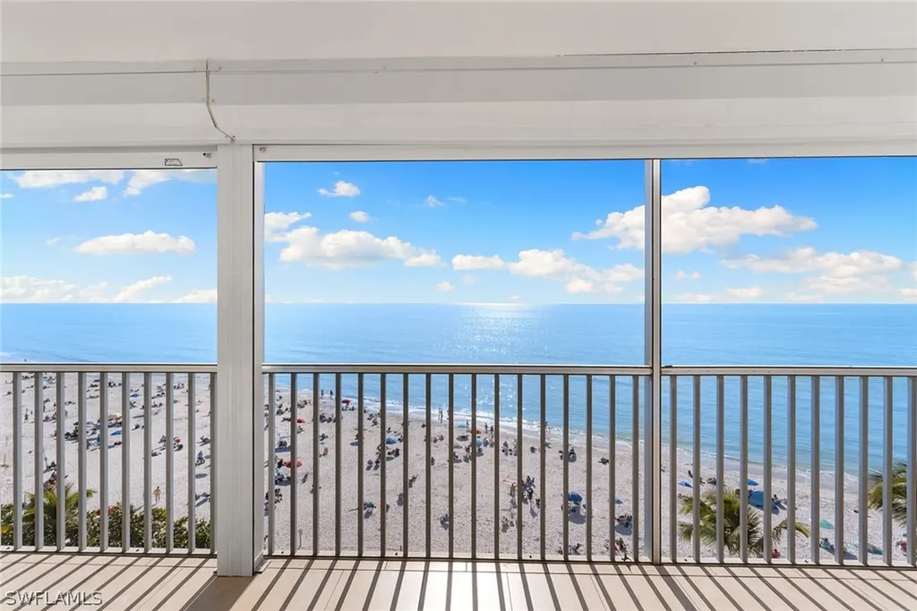 9051 Gulf Shore Drive Naples FL 34108