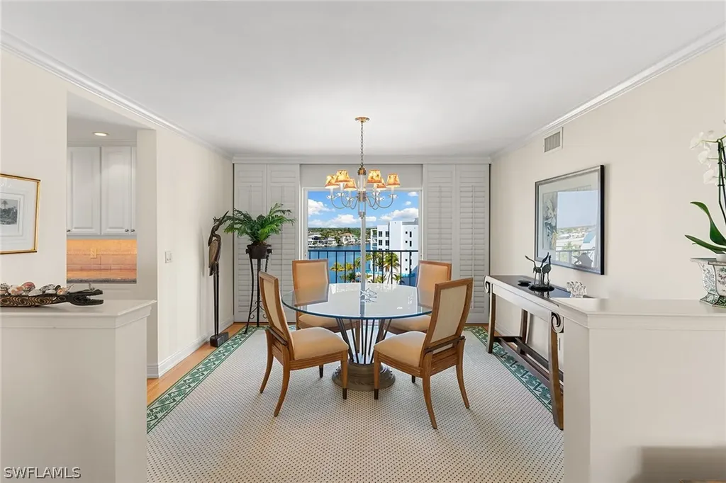 9051 Gulf Shore Drive Naples FL 34108