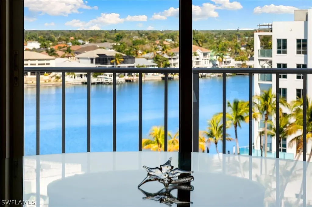 9051 Gulf Shore Drive Naples FL 34108