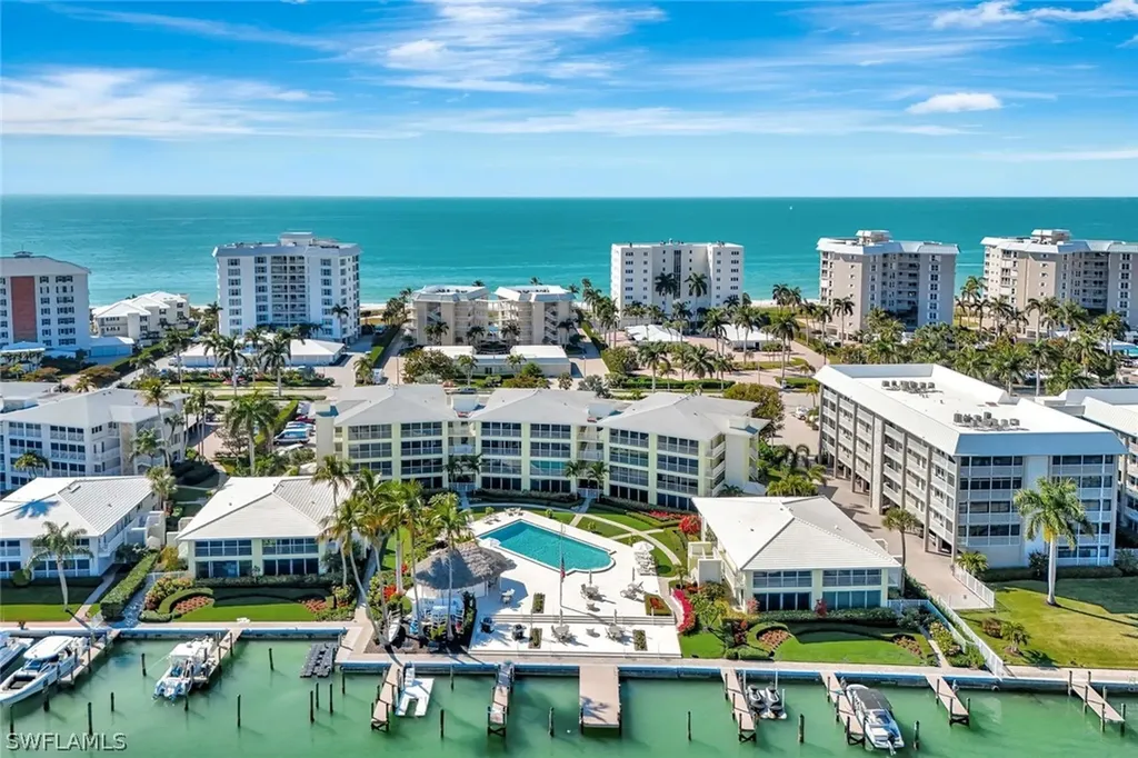 2850 Gulf Shore Boulevard N Naples FL 34103