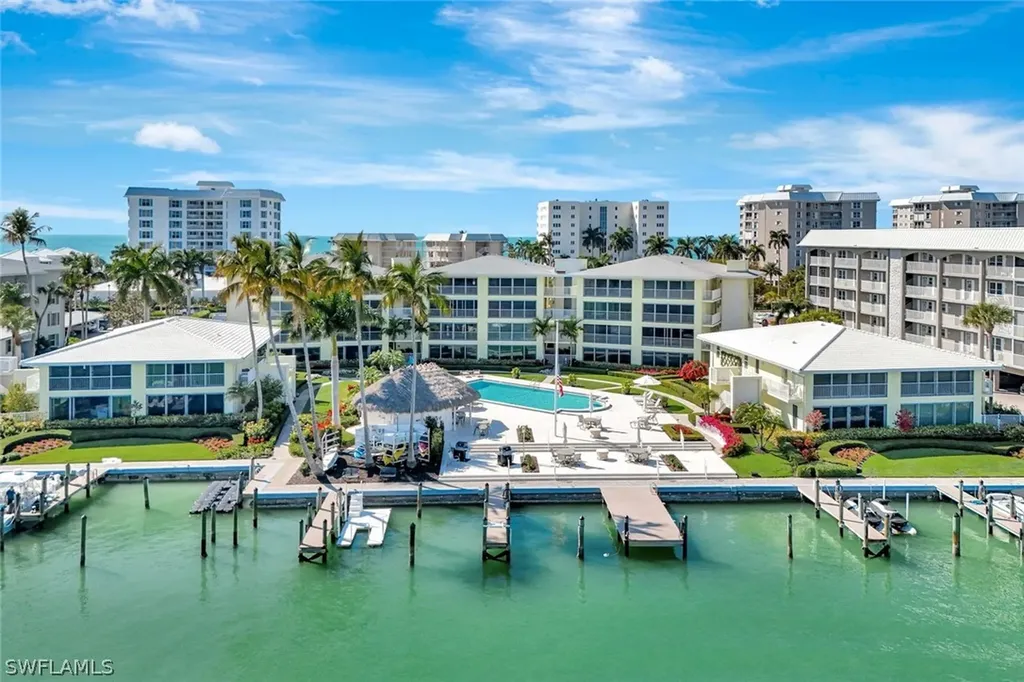 2850 Gulf Shore Boulevard N Naples FL 34103