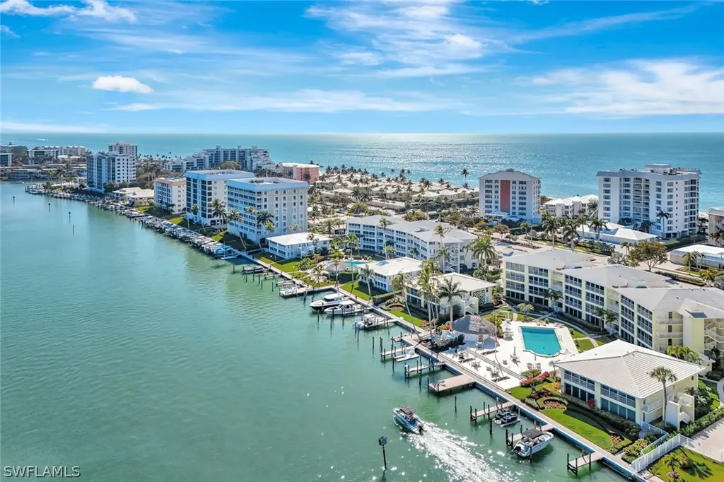 2850 Gulf Shore Boulevard N Naples FL 34103