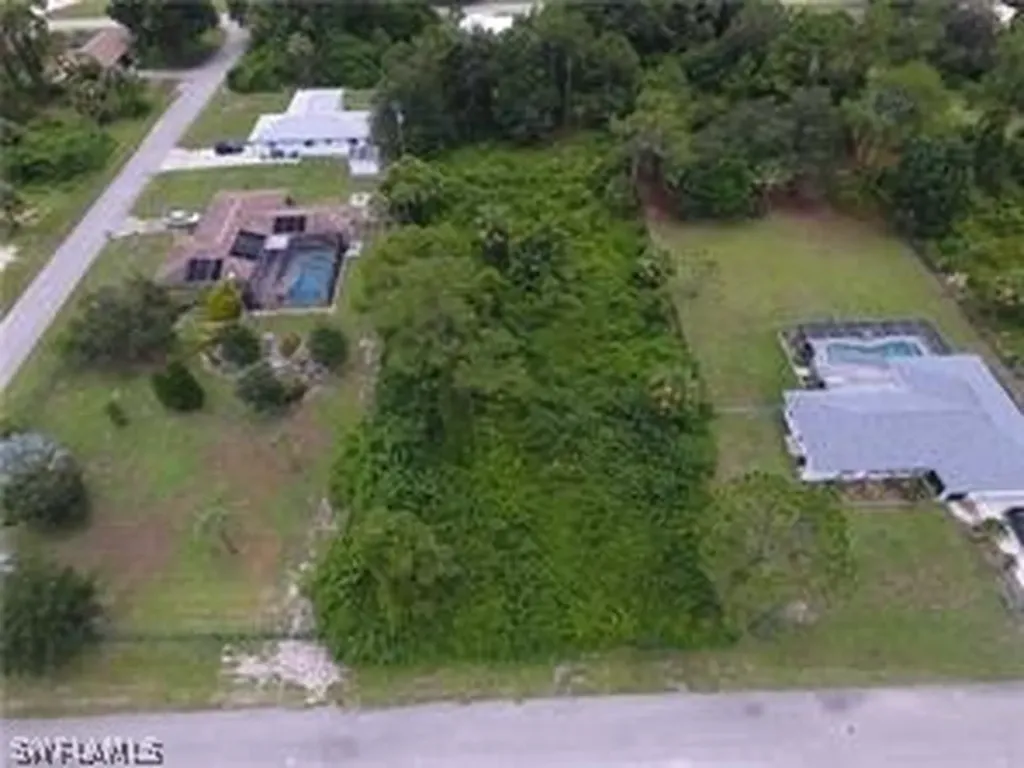 220 Roosevelt Avenue Lehigh Acres FL 33936