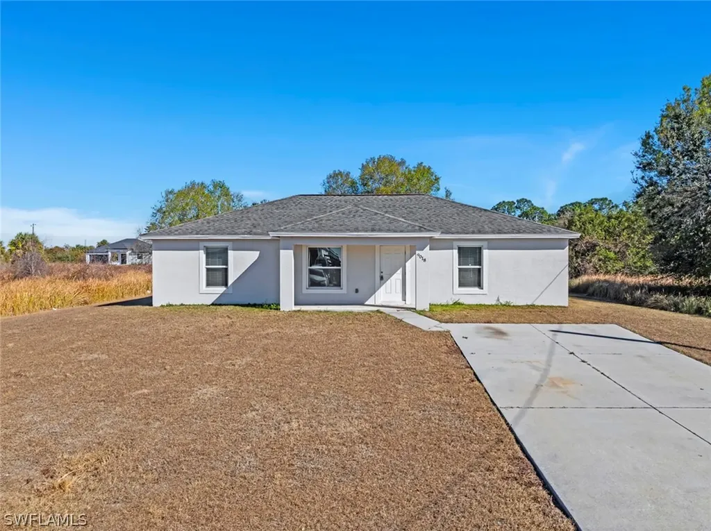 9018 Penny Circle Labelle FL 33935