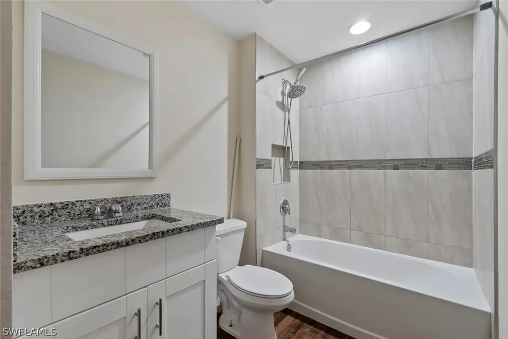 9018 Penny Circle Labelle FL 33935