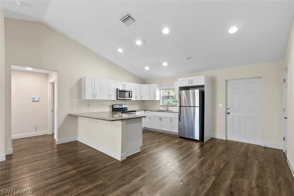 9018 Penny Circle Labelle FL 33935