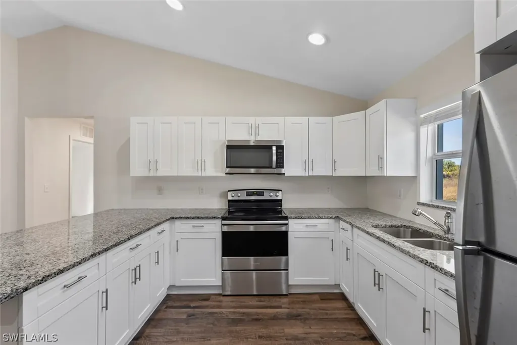9018 Penny Circle Labelle FL 33935