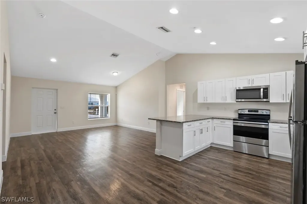 9018 Penny Circle Labelle FL 33935
