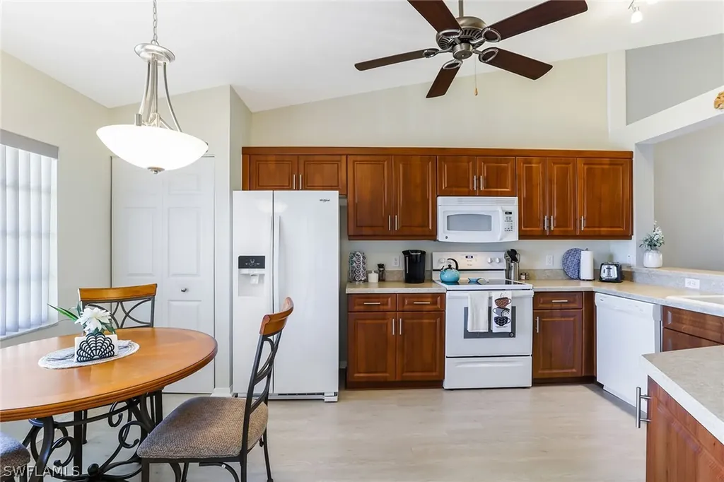 9022 Michael Circle Naples FL 34113