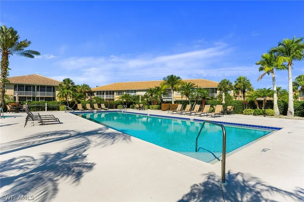 9022 Michael Circle Naples FL 34113