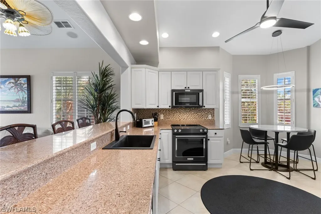 6417 Legacy Circle Naples FL 34113